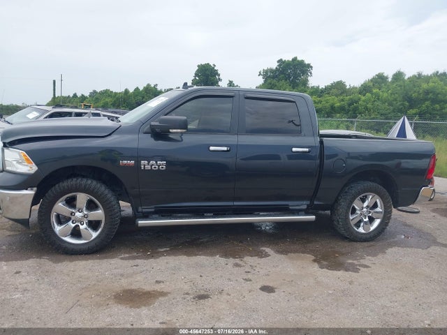 45647253 :رقم المزاد ، 3C6RR6LT5HG687075 vin ، 2017 Ram 1500 Big Horn  4x2 5'7 Box مزاد بيع