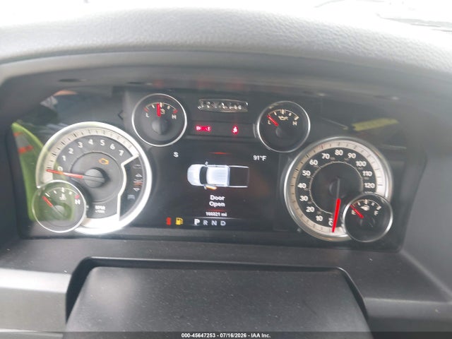 45647253 :رقم المزاد ، 3C6RR6LT5HG687075 vin ، 2017 Ram 1500 Big Horn  4x2 5'7 Box مزاد بيع