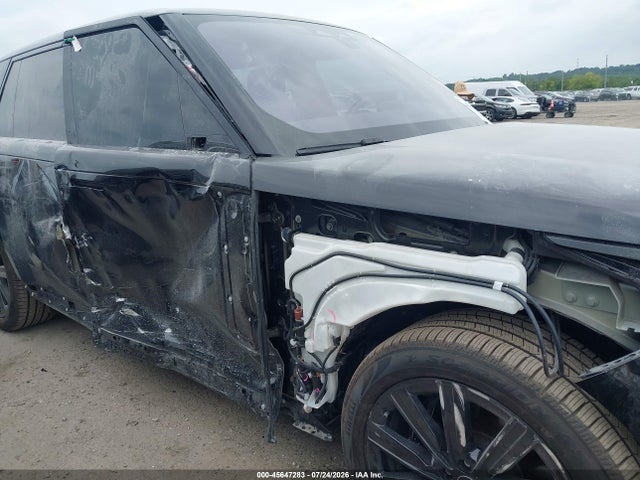 SALKPBFU6PA043099 Land Rover Range Rover P400 Se
