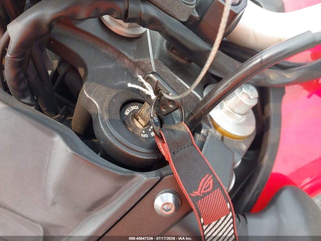 Yamaha FZ09 2014 JYARN33E4EA001053 Image 11