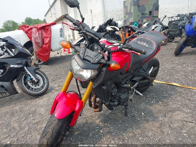 Yamaha FZ09 2014 JYARN33E4EA001053 Image 2