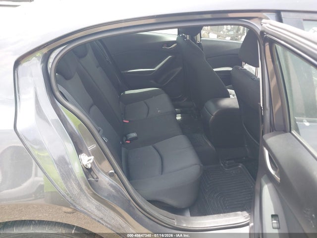 45647340 :رقم المزاد ، 3MZBM1U72FM185407 vin ، 2015 Mazda Mazda3 I Sport مزاد بيع