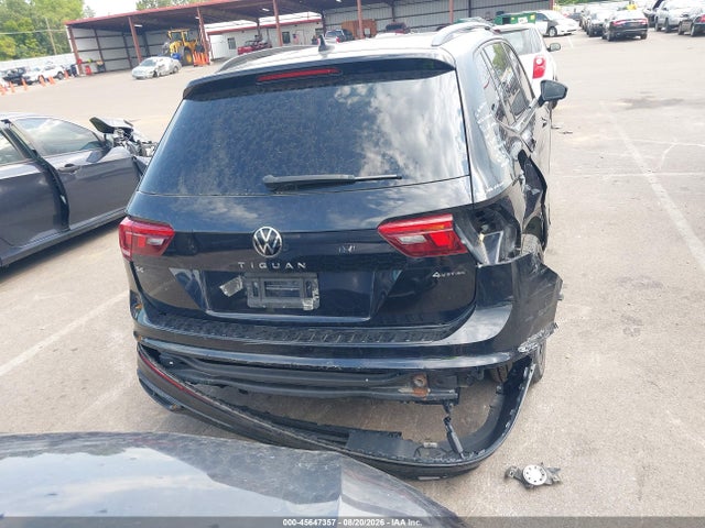 2022 Volkswagen Tiguan 2.0t Se R-line Black მანქანა იყიდება აუქციონზე, vin: 3VV8B7AX7NM028949, აუქციონის ნომერი: 45647357