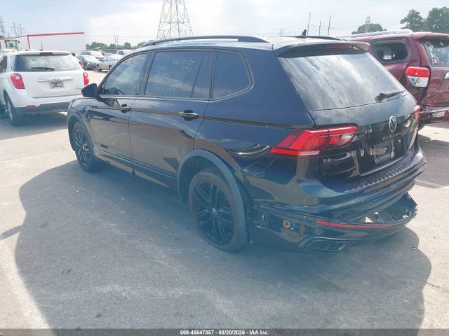 2022 Volkswagen Tiguan 2.0t Se R-line Black მანქანა იყიდება აუქციონზე, vin: 3VV8B7AX7NM028949, აუქციონის ნომერი: 45647357