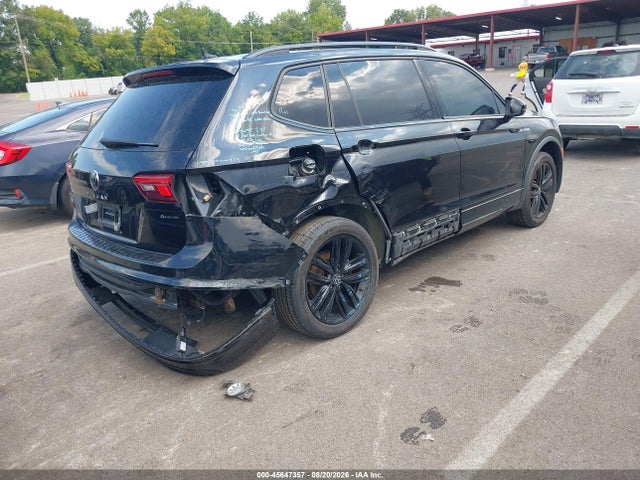 2022 Volkswagen Tiguan 2.0t Se R-line Black მანქანა იყიდება აუქციონზე, vin: 3VV8B7AX7NM028949, აუქციონის ნომერი: 45647357