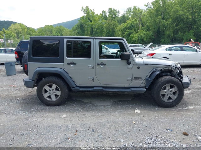 45647363 :رقم المزاد ، 1C4BJWDG6HL521511 vin ، 2017 Jeep Wrangler Unlimited Sport مزاد بيع