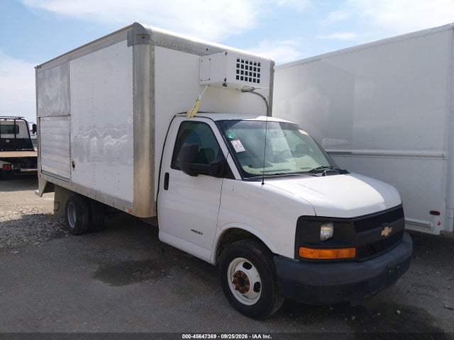 Aukcja sprzedaży 2015 Chevrolet Express Cutaway 4500, vin: 1GB6G5CG6F1155655, numer aukcji: 45647369