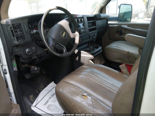 2015 Chevrolet Express Cutaway 4500 მანქანა იყიდება აუქციონზე, vin: 1GB6G5CG6F1155655, აუქციონის ნომერი: 45647369