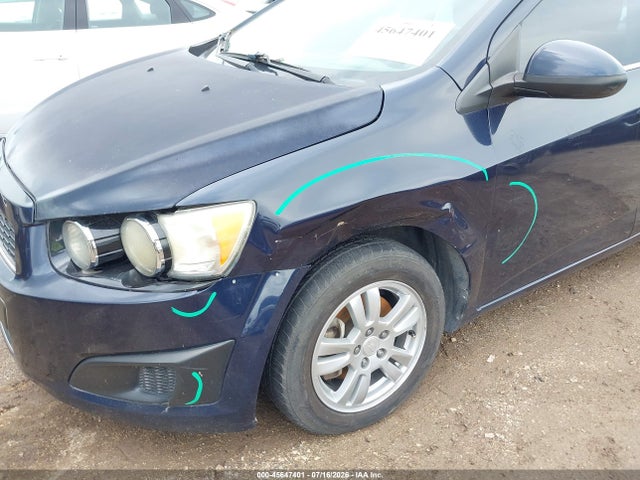 Chevrolet Sonic Lt Auto 2015 1G1JC5SB5F4128509 Image 6
