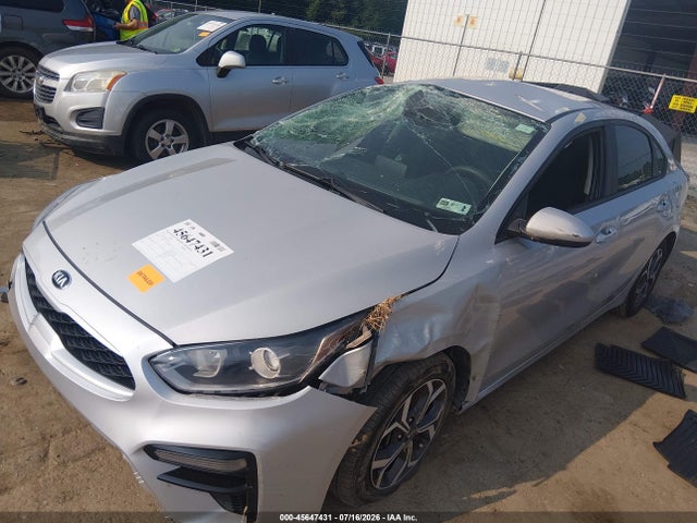 45647431 :رقم المزاد ، 3KPF24AD3LE255606 vin ، 2020 Kia Forte Lxs مزاد بيع