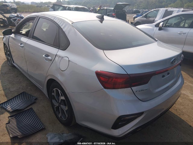 45647431 :رقم المزاد ، 3KPF24AD3LE255606 vin ، 2020 Kia Forte Lxs مزاد بيع