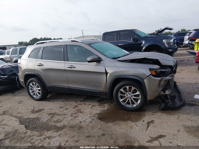 Продажа на аукционе авто 2019 Jeep Cherokee Latitude Fwd, vin: 1C4PJLCB1KD205039, номер лота: 45647450