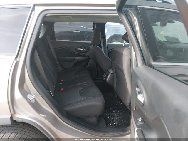 Продажа на аукционе авто 2019 Jeep Cherokee Latitude Fwd, vin: 1C4PJLCB1KD205039, номер лота: 45647450