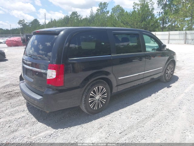 2014 Chrysler Town & Country S მანქანა იყიდება აუქციონზე, vin: 2C4RC1HG2ER307222, აუქციონის ნომერი: 45647480