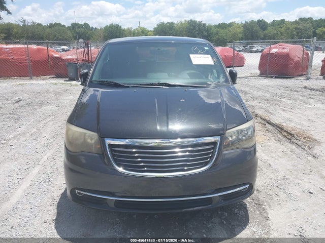 2014 Chrysler Town & Country S მანქანა იყიდება აუქციონზე, vin: 2C4RC1HG2ER307222, აუქციონის ნომერი: 45647480
