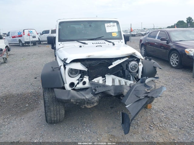 45647481 :رقم المزاد ، 1C4BJWDG8HL671474 vin ، 2017 Jeep Wrangler Unlimited Sport مزاد بيع