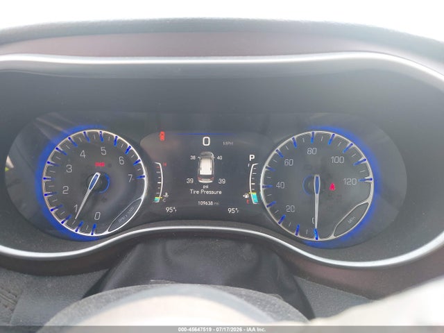 2018 Chrysler Pacifica Limited მანქანა იყიდება აუქციონზე, vin: 2C4RC1GG4JR186480, აუქციონის ნომერი: 45647519