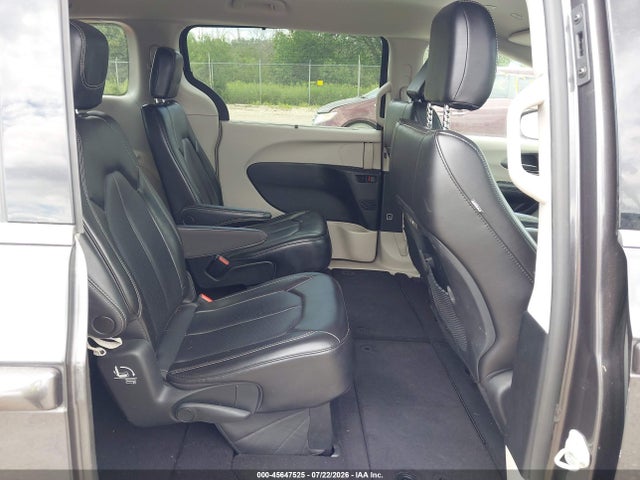 Продаж на аукціоні авто 2023 Chrysler Pacifica Touring L, vin: 2C4RC1BG1PR521047, номер лоту: 45647525