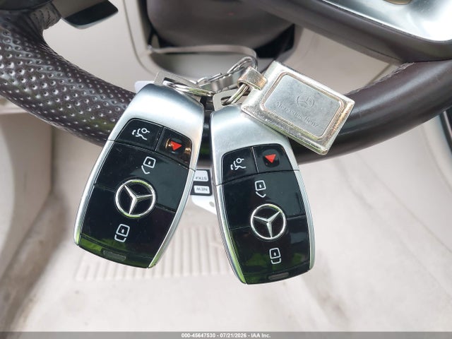 45647530 :رقم المزاد ، WDDZF4KB2JA399412 vin ، 2018 Mercedes-benz E 300 4matic مزاد بيع