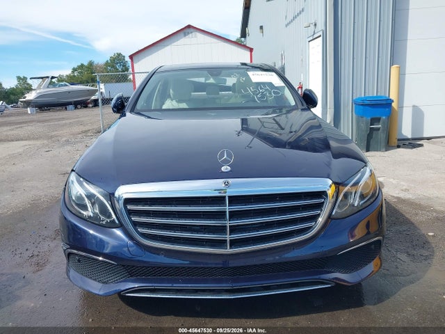 45647530 :رقم المزاد ، WDDZF4KB2JA399412 vin ، 2018 Mercedes-benz E 300 4matic مزاد بيع