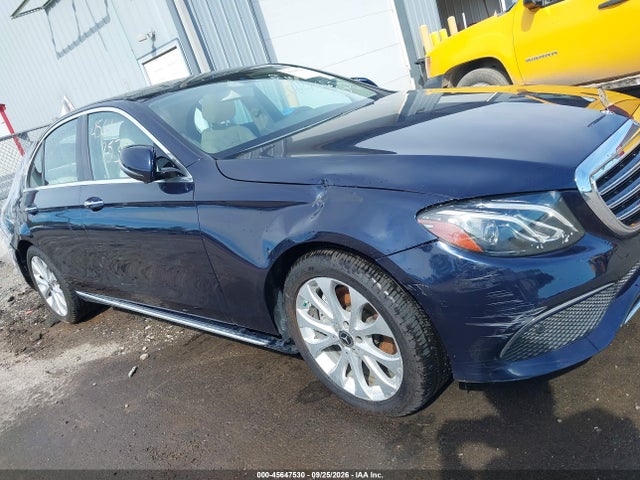 45647530 :رقم المزاد ، WDDZF4KB2JA399412 vin ، 2018 Mercedes-benz E 300 4matic مزاد بيع