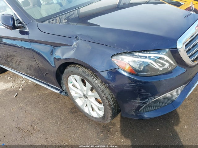 45647530 :رقم المزاد ، WDDZF4KB2JA399412 vin ، 2018 Mercedes-benz E 300 4matic مزاد بيع