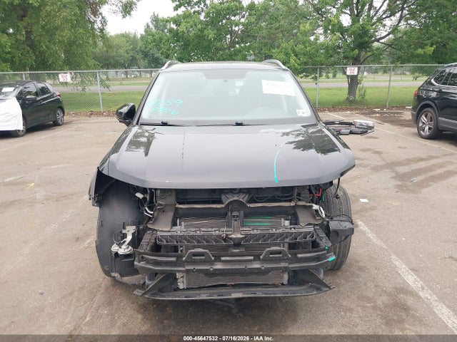 2022 Volkswagen Taos 1.5t Se მანქანა იყიდება აუქციონზე, vin: 3VVLX7B2XNM081708, აუქციონის ნომერი: 45647532