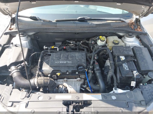 1G1PC5SBXE7400348 Chevrolet Cruze 1lt Auto