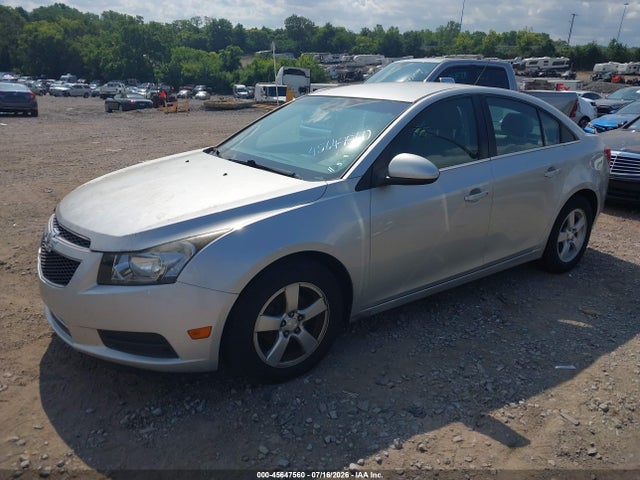 1G1PC5SBXE7400348 Chevrolet Cruze 1lt Auto