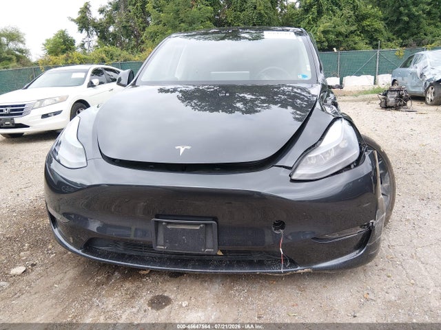 7SAYGDED3SF223481 Tesla Model Y Long Range Dual Motor Rear-wheel Drive