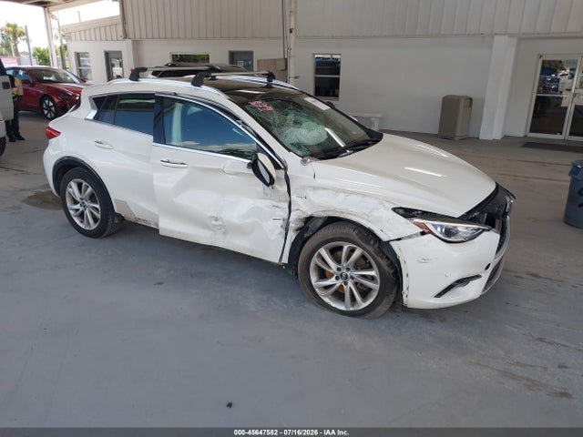 Продажа на аукционе авто 2017 Infiniti Qx30 Premium, vin: SJKCH5CP3HA028745, номер лота: 45647582