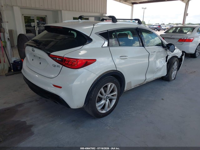 Продаж на аукціоні авто 2017 Infiniti Qx30 Premium, vin: SJKCH5CP3HA028745, номер лоту: 45647582