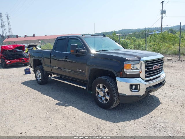 45647586 :رقم المزاد ، 1GT22SEG1JZ191820 vin ، 2018 Gmc Sierra 2500hd Sle مزاد بيع