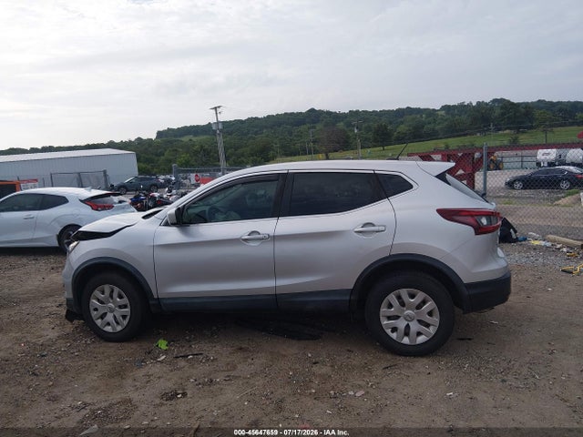 JN1BJ1CV4LW271120 Nissan Rogue Sport S Fwd Xtronic Cvt