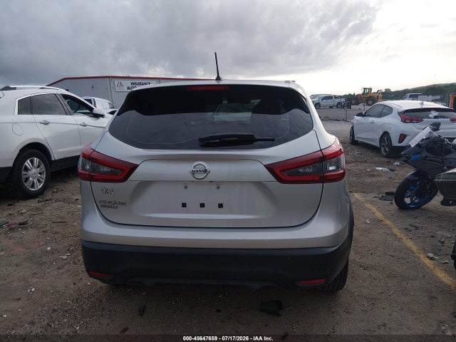 JN1BJ1CV4LW271120 Nissan Rogue Sport S Fwd Xtronic Cvt