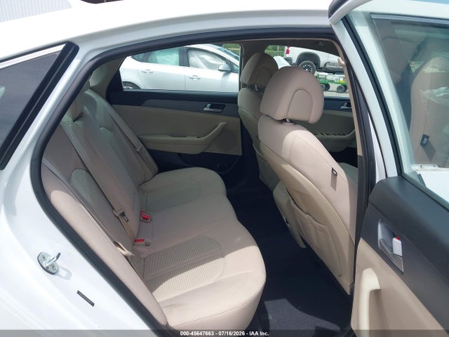 2017 Hyundai Sonata Se მანქანა იყიდება აუქციონზე, vin: 5NPE24AFXHH588224, აუქციონის ნომერი: 45647663