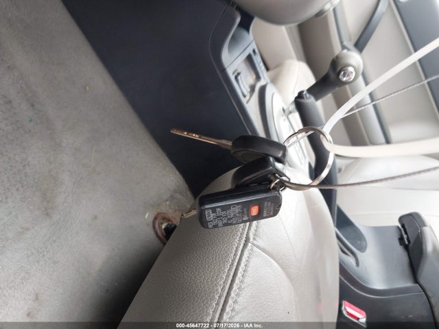 45647722 :رقم المزاد ، 4A3AB56F75E028215 vin ، 2005 Mitsubishi Galant Es/se مزاد بيع