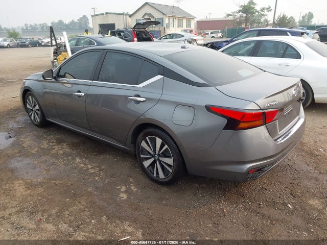 2022 Nissan Altima Sv Fwd მანქანა იყიდება აუქციონზე, vin: 1N4BL4DV0NN328211, აუქციონის ნომერი: 45647725