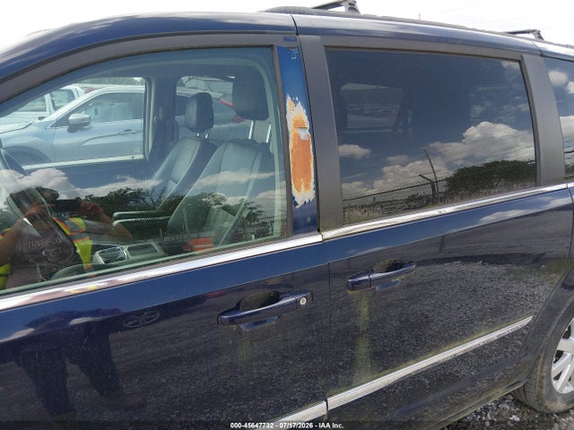 Продажа на аукционе авто 2015 Chrysler Town & Country Touring, vin: 2C4RC1BG0FR545189, номер лота: 45647732