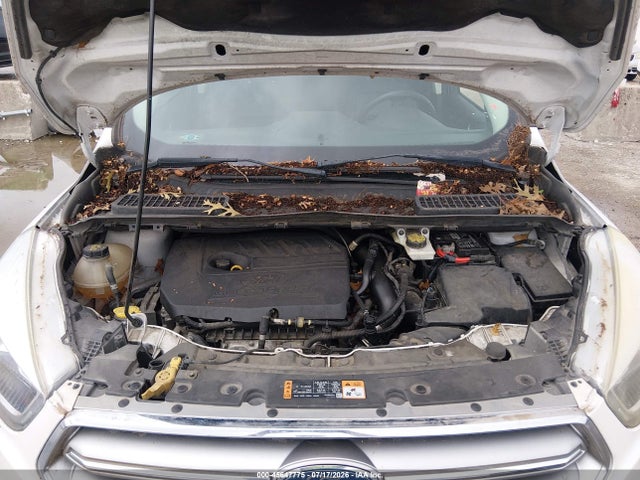 45647775 :رقم المزاد ، 1FMCU0JD8HUD75864 vin ، 2017 Ford Escape Titanium مزاد بيع