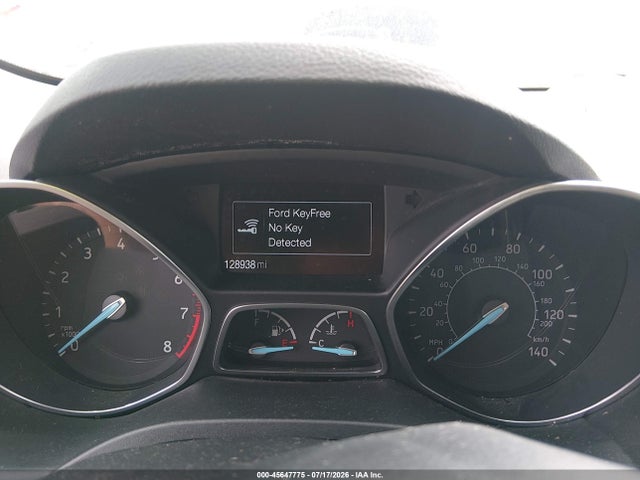 45647775 :رقم المزاد ، 1FMCU0JD8HUD75864 vin ، 2017 Ford Escape Titanium مزاد بيع