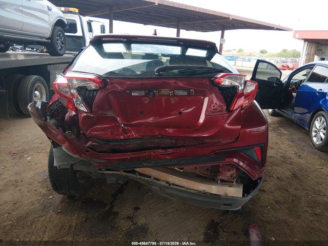 Toyota C-HR XLE 2018 NMTKHMBX3JR046597 Image 16