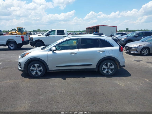 KNDCB3LCXL5394113 KIA NIRO LX