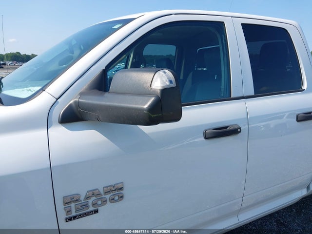 45647814 :رقم المزاد ، 1C6RR7FG9KS661969 vin ، 2019 Ram 1500 Classic Tradesman  4x4 6'4 Box مزاد بيع