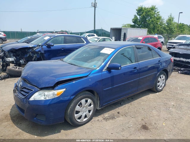 2010 Toyota Camry მანქანა იყიდება აუქციონზე, vin: 4T4BF3EK9AR011335, აუქციონის ნომერი: 45647820