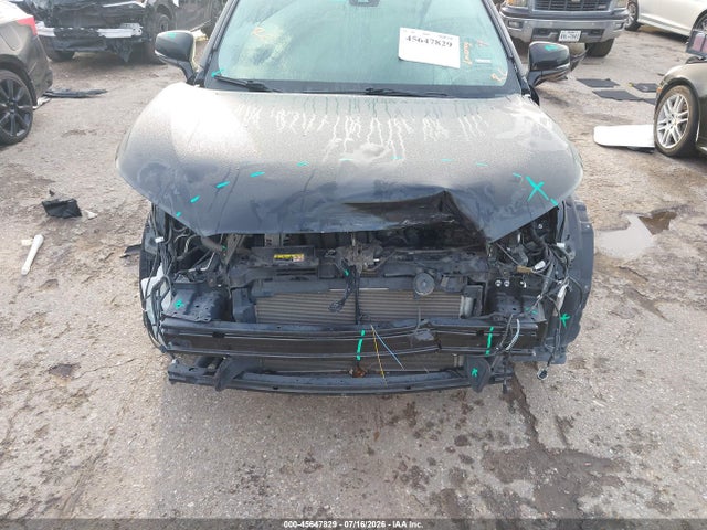 Aukcja sprzedaży 2022 Toyota Corolla Cross Xle, vin: 7MUDAAAG8NV020278, numer aukcji: 45647829