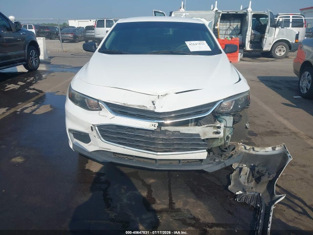 Продаж на аукціоні авто 2016 Chevrolet Malibu Ls, vin: 1G1ZB5ST6GF357625, номер лоту: 45647831