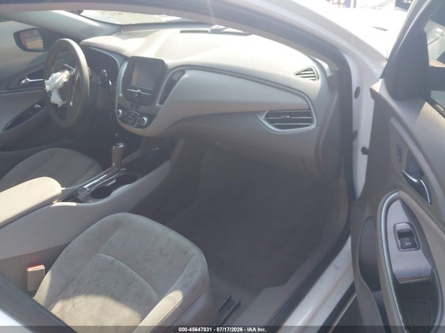 Продаж на аукціоні авто 2016 Chevrolet Malibu Ls, vin: 1G1ZB5ST6GF357625, номер лоту: 45647831