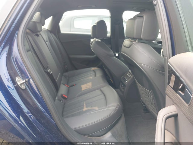 Продаж на аукціоні авто 2024 Audi A4 Premium Plus 45 Tfsi S Line Quattro S Tronic, vin: WAUEAAF47RN013845, номер лоту: 45647851
