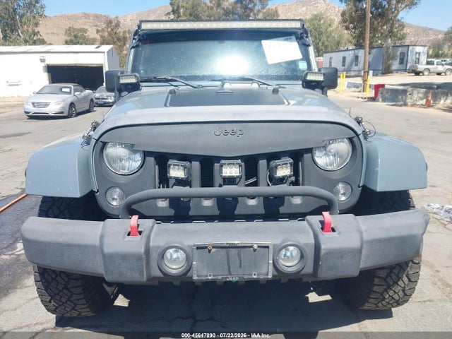 1C4BJWEGXEL284029 Jeep Wrangler Unlimited Sahara